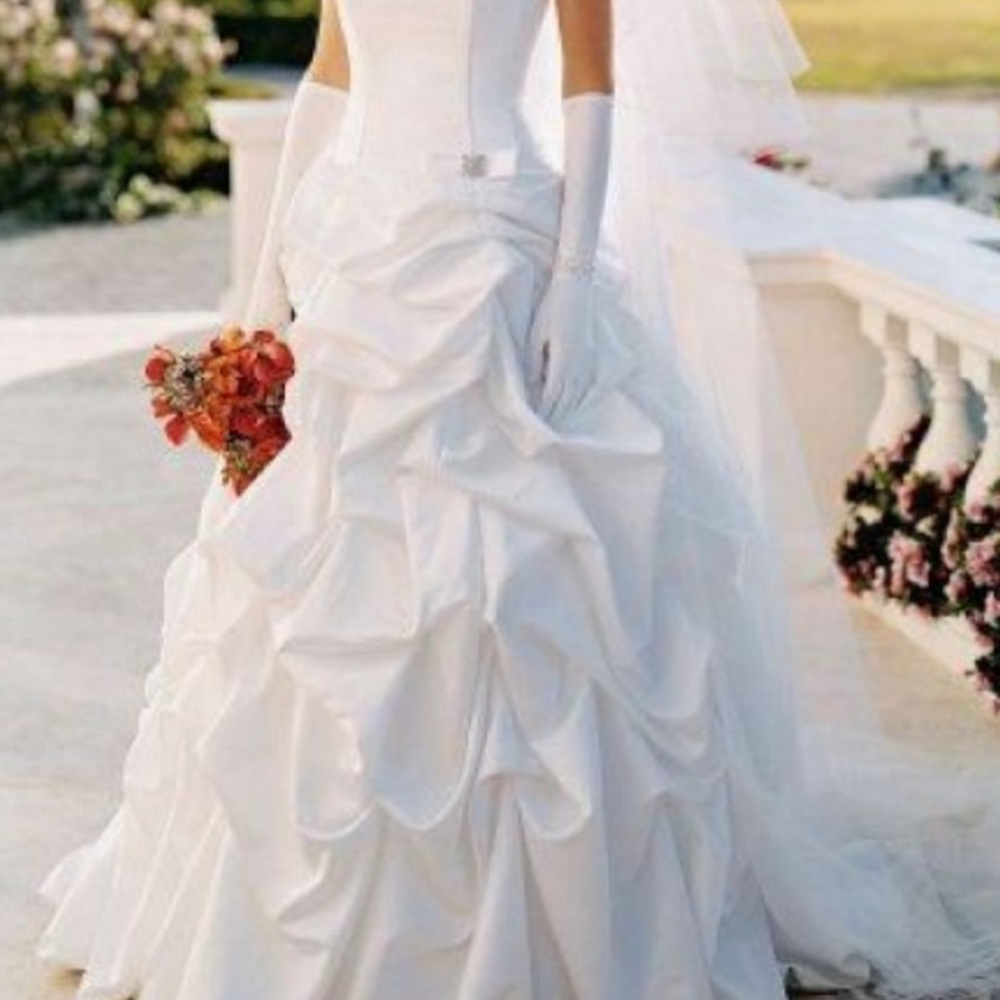 New Never Worn - image 1